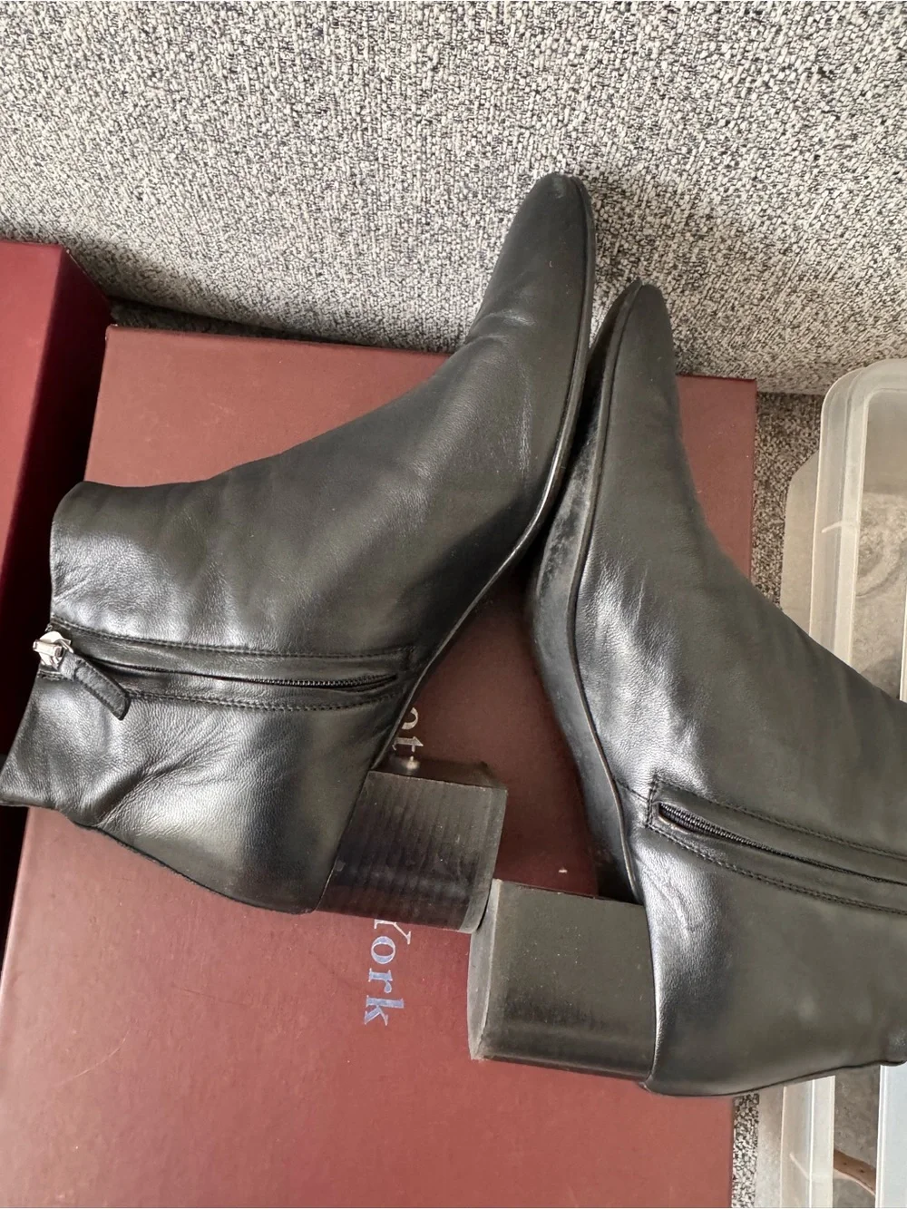 EVERLANE Black Leather Ankle Boots Block Heel Size 8